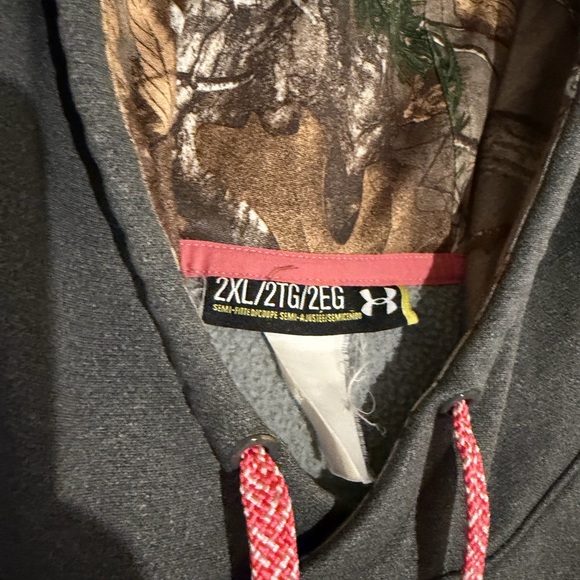 Under Armour Women's Grey Hoodie with Camo & Pink Accents - Picture 2 of 2